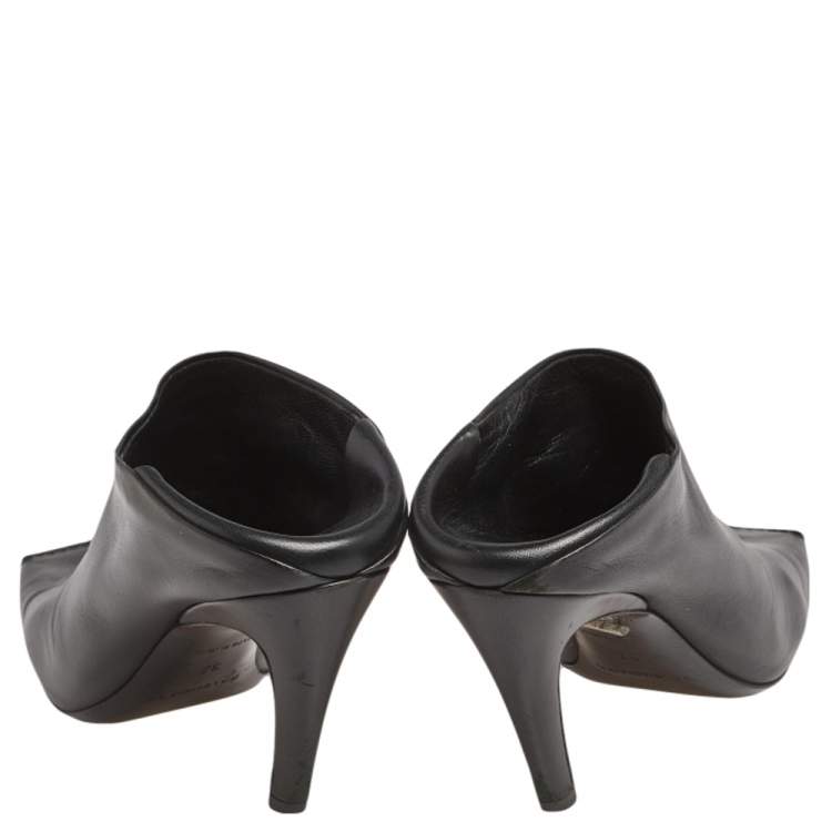 Pre Owned Balenciaga Black Leather Quadro Square Toe Foldable Heel Mules Size 37
