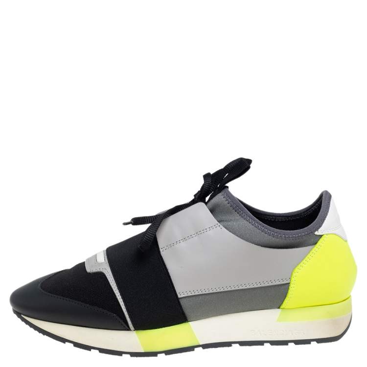 Balenciaga race runner black hot sale yellow