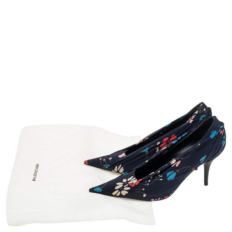Pre Owned Balenciaga Navy Blue Fabric Flower Print  Pointed Toe Pumps Size 37