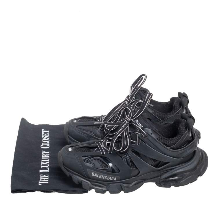 Pre Owned Balenciaga Black Leather And Mesh Track Sneakers Size 39
