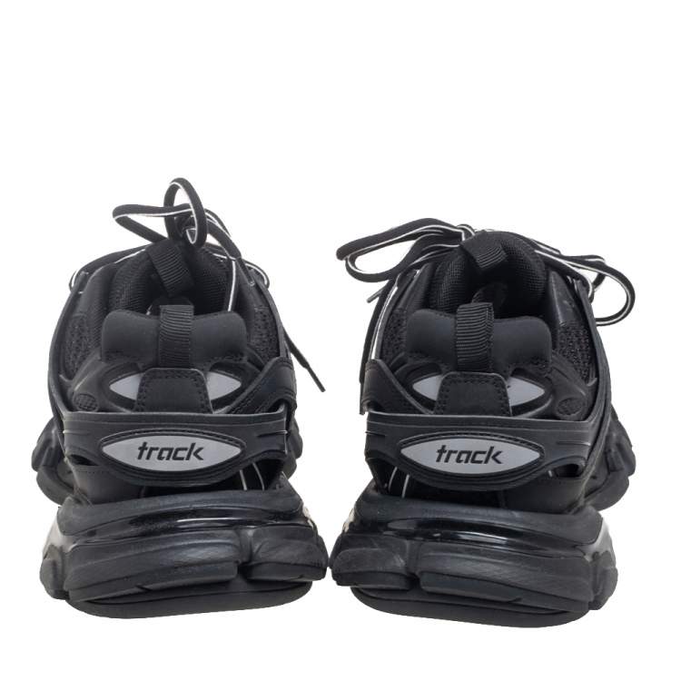 Pre Owned Balenciaga Black Leather And Mesh Track Sneakers Size 39