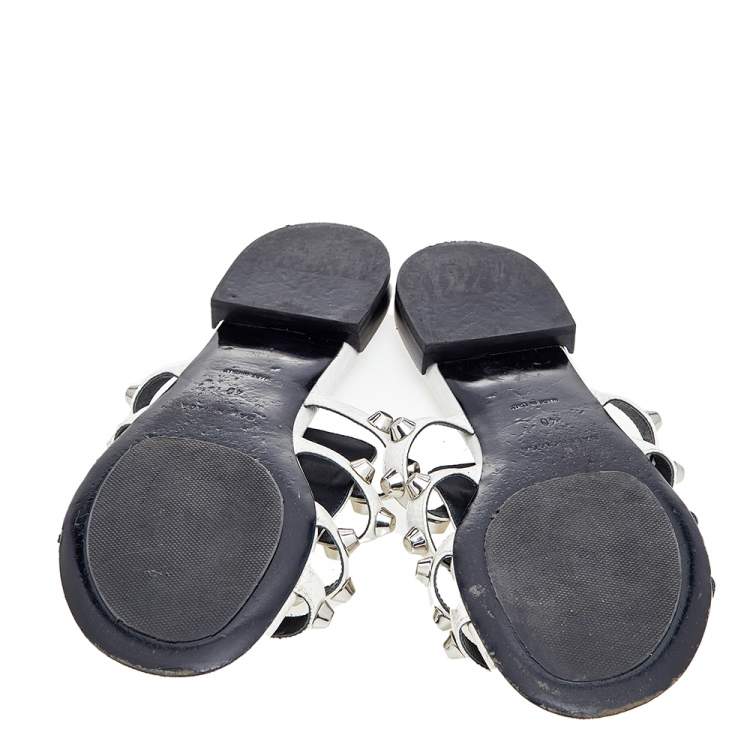 Pre Owned Balenciaga White Leather Arena Giant Studded Flat Slides Size 40