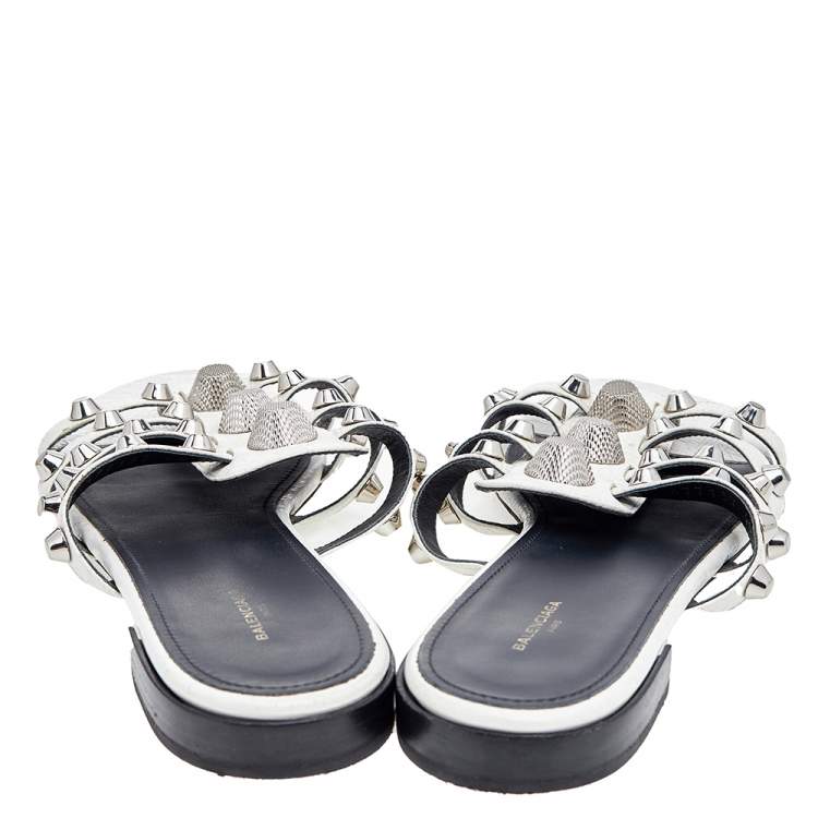 Pre Owned Balenciaga White Leather Arena Giant Studded Flat Slides Size 40
