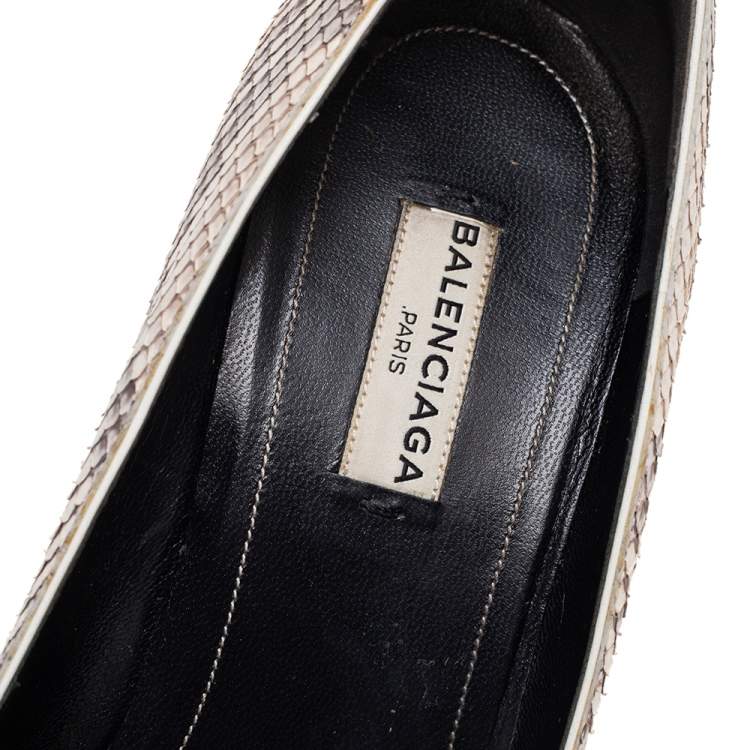 Pre Owned Balenciaga Beige/Grey Python Leather Pointed-Toe Pumps Size 37