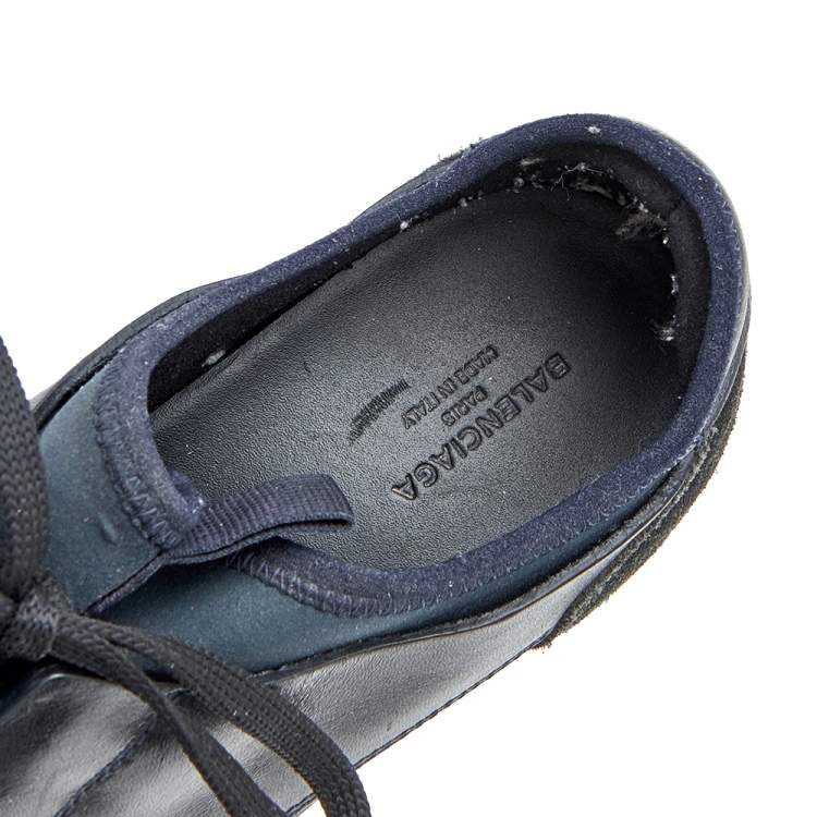 Pre Owned Balenciaga Black/Blue Leather And Mesh Race Runner Sneakers Size 38