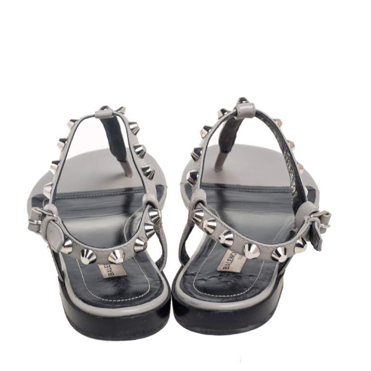 Pre Owned Balenciaga Grey Studded Leather Arena Thong Flat Sandals Size 39.5