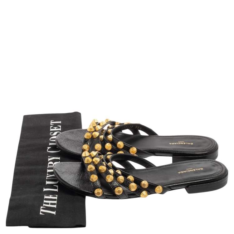 Pre Owned Balenciaga Black Leather Arena Studded Flat Sandals Size 35.5