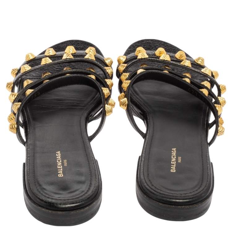 Pre Owned Balenciaga Black Leather Arena Studded Flat Sandals Size 35.5