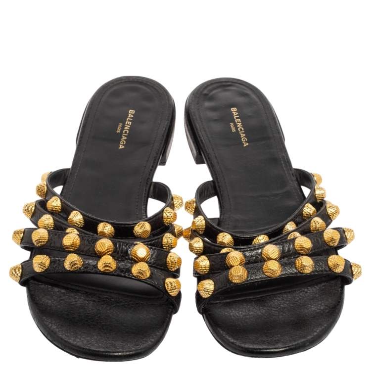 Pre Owned Balenciaga Black Leather Arena Studded Flat Sandals Size 35.5