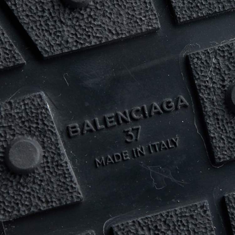 Pre Owned Balenciaga Black Leather and Mesh Race Runner Sneakers Size 37