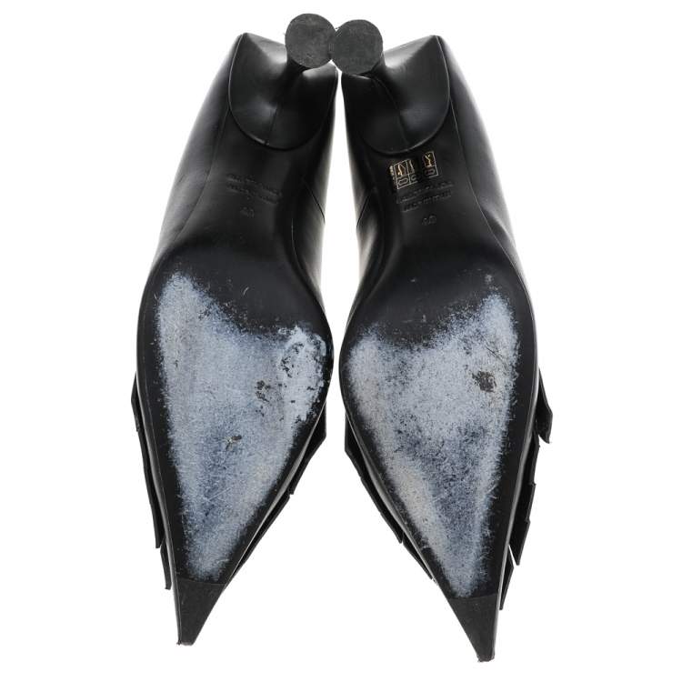 مملوكة مسبقًا Balenciaga Black Leather Fringe Knife Pointed Toe Pumps Size 40