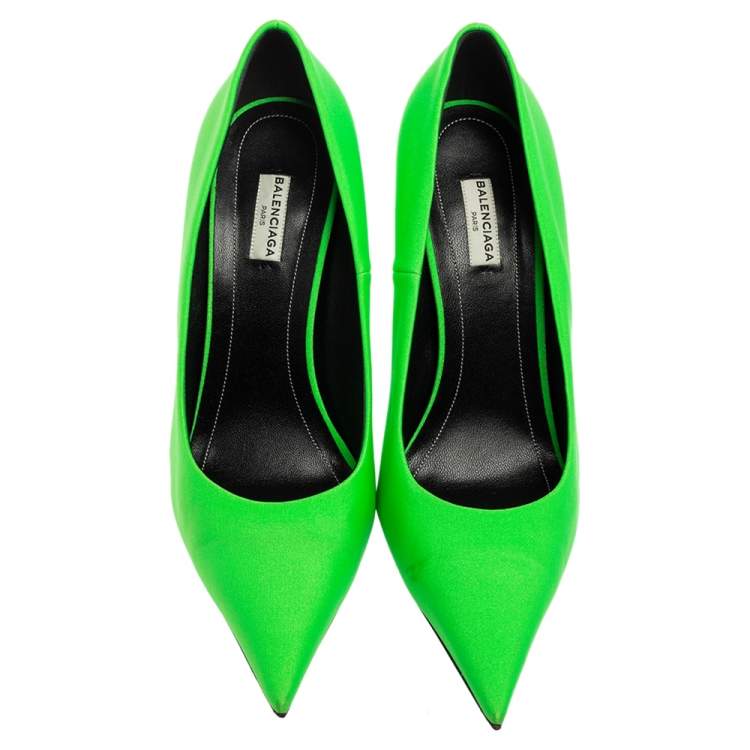 Pre Owned Balenciaga Neon Green Fabric Knife Pointed-Toe Pumps Size 41