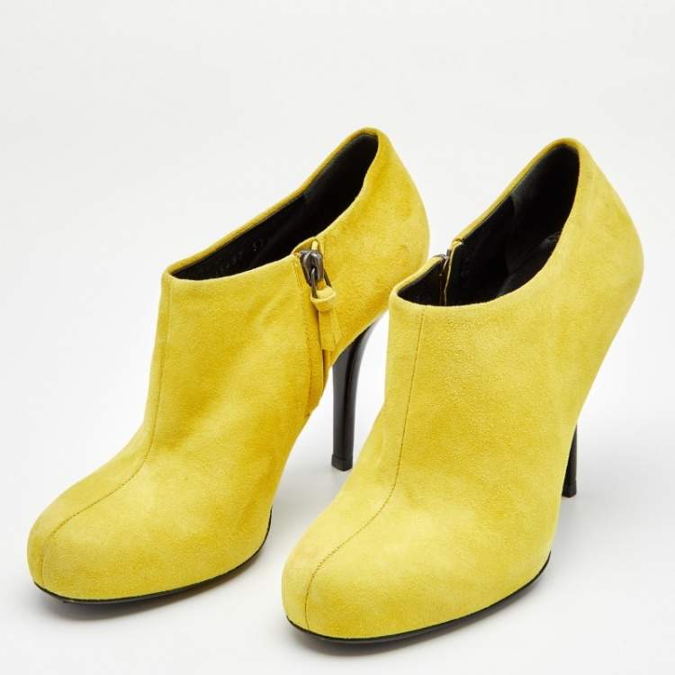 Pre Owned Balenciaga Yellow Suede Ankle Booties Size 37.5