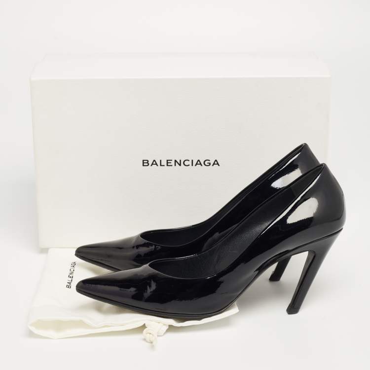 Pre Owned Balenciaga Black Patent Leather Pointed-Toe Pumps Size 39