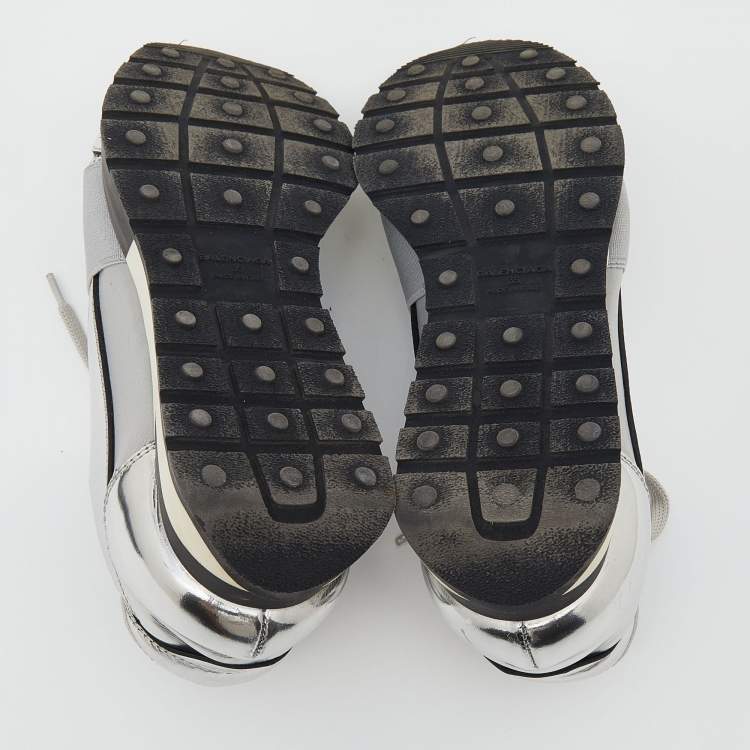Pre Owned Balenciaga Silver/Grey Leather And Mesh Race Runner Low Top Sneakers Size 35