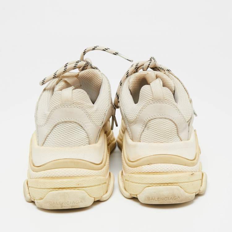 مملوكة مسبقًا Balenciaga Beige/Grey Mesh and Nubuck Leather Triple S Sneakers Size 39