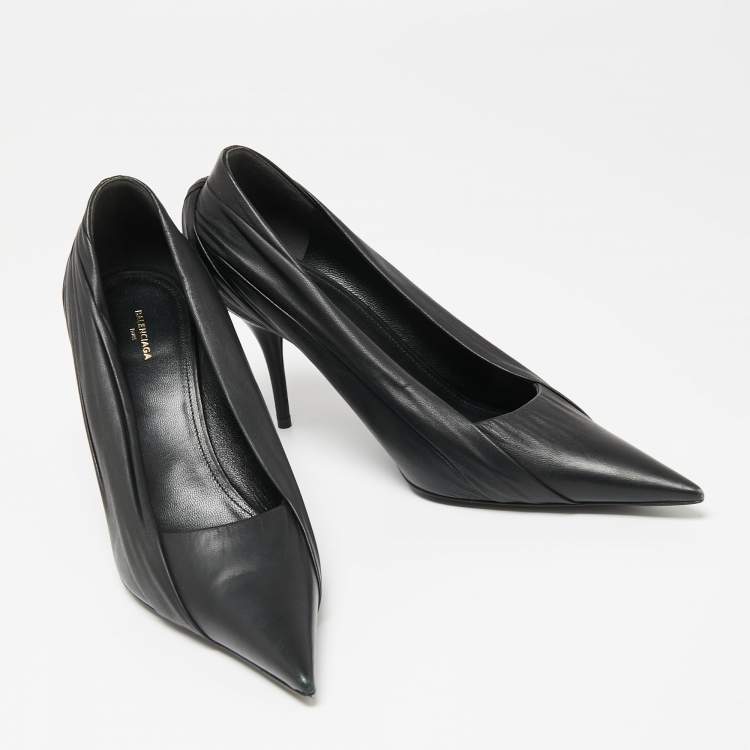 Pre Owned Balenciaga Black Leather Knife Pumps Size 40