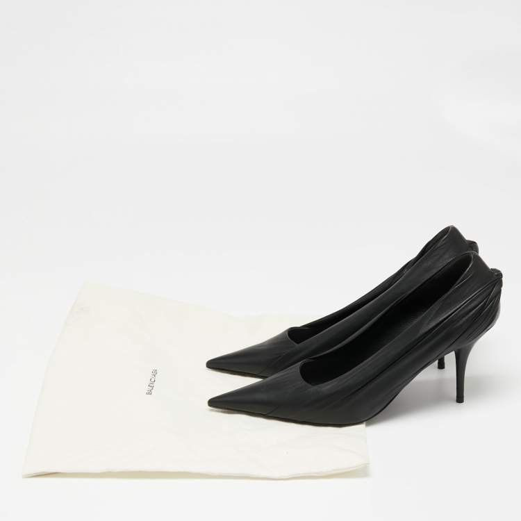 Pre Owned Balenciaga Black Leather Knife Pumps Size 40