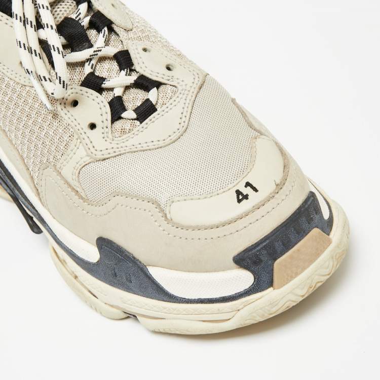 Pre Owned Balenciaga Light Grey/Black Leather And Mesh Triple S Sneakers Size 41