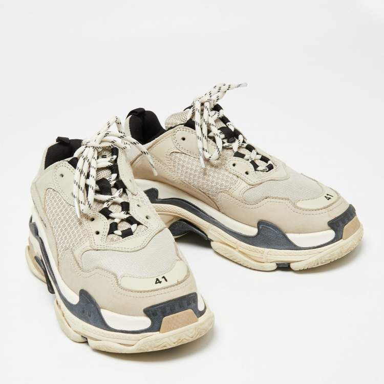 Pre Owned Balenciaga Light Grey/Black Leather And Mesh Triple S Sneakers Size 41