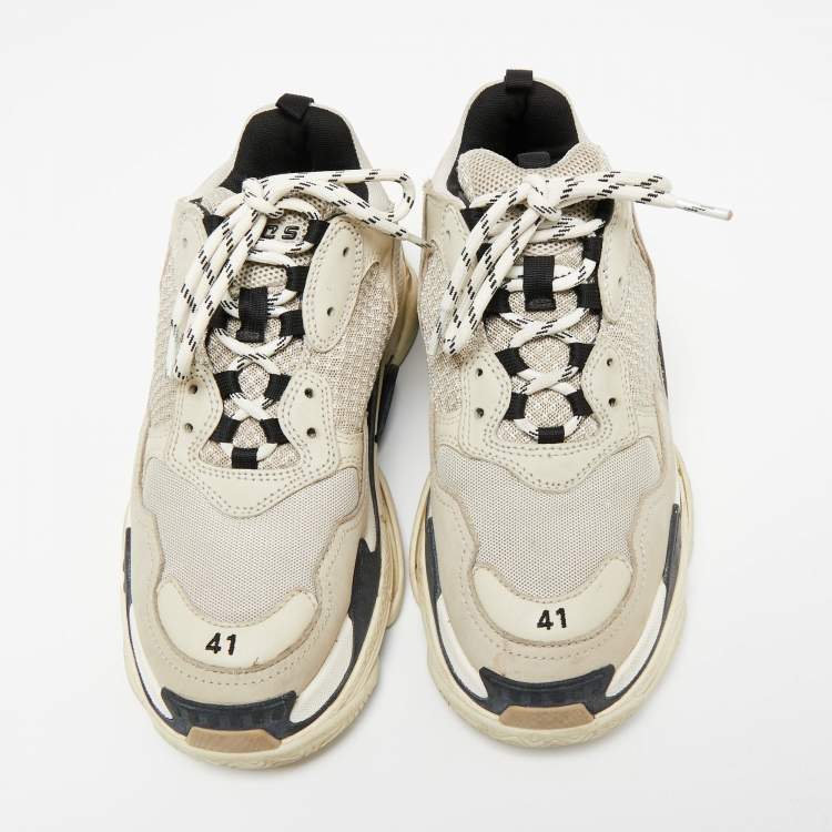 Pre Owned Balenciaga Light Grey/Black Leather And Mesh Triple S Sneakers Size 41
