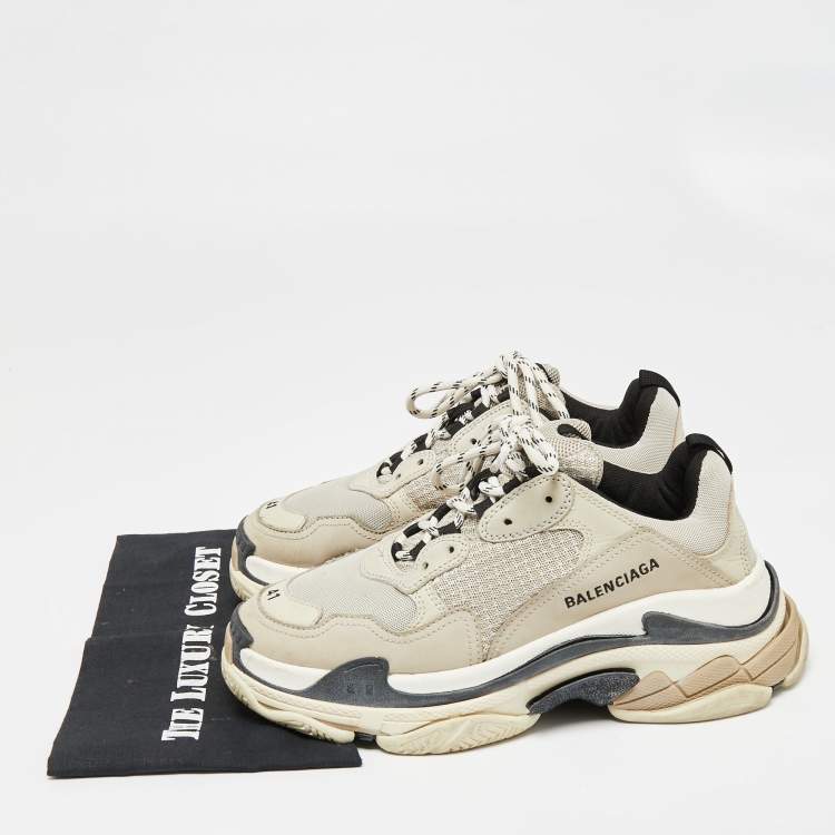 Pre Owned Balenciaga Light Grey/Black Leather And Mesh Triple S Sneakers Size 41