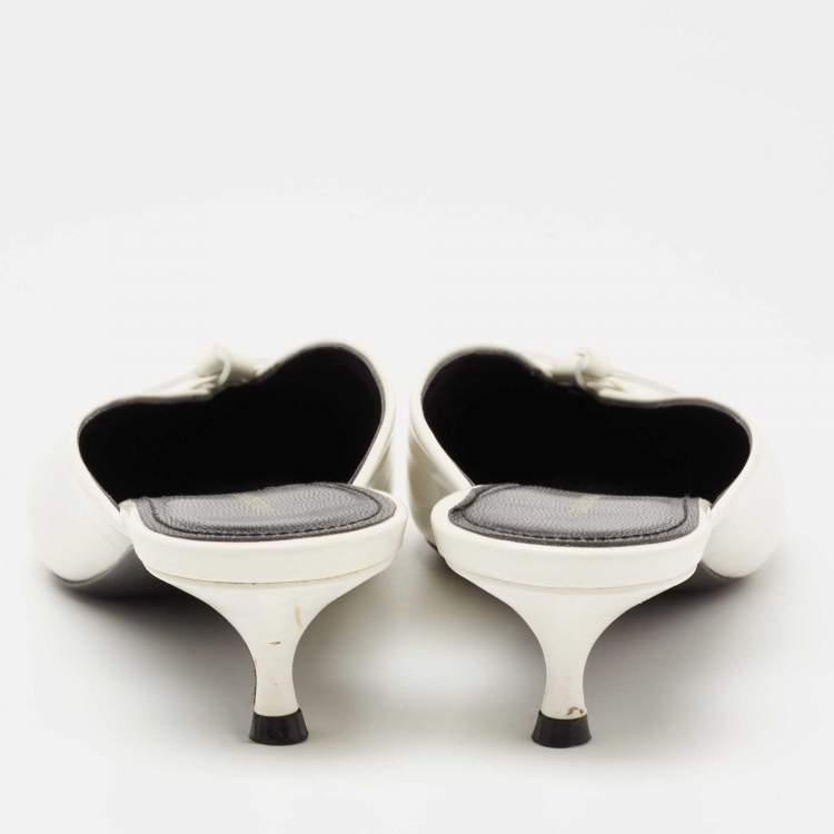 Pre Owned Balenciaga White Leather Knife Pointed Toe Mules Size 38