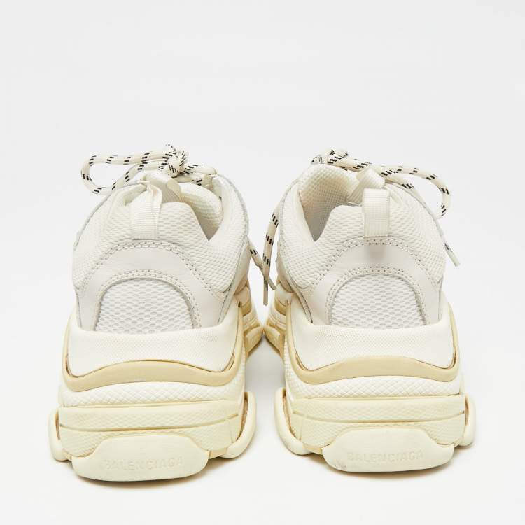 Pre Owned Balenciaga White/Grey Mesh And Leather Triple S Low Top Sneakers Size 39