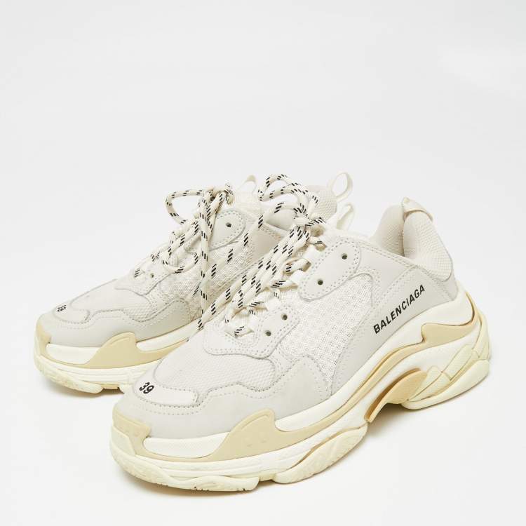 Pre Owned Balenciaga White/Grey Mesh And Leather Triple S Low Top Sneakers Size 39