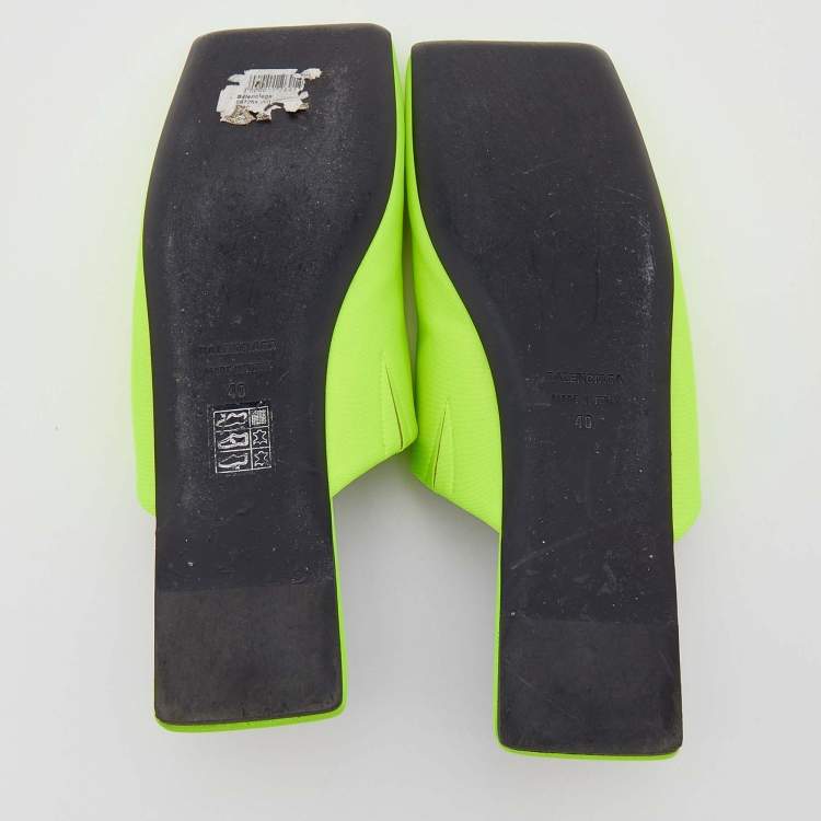 Pre Owned Balenciaga Neon Green Neoprene Cosy BB Flat Mules Size 40