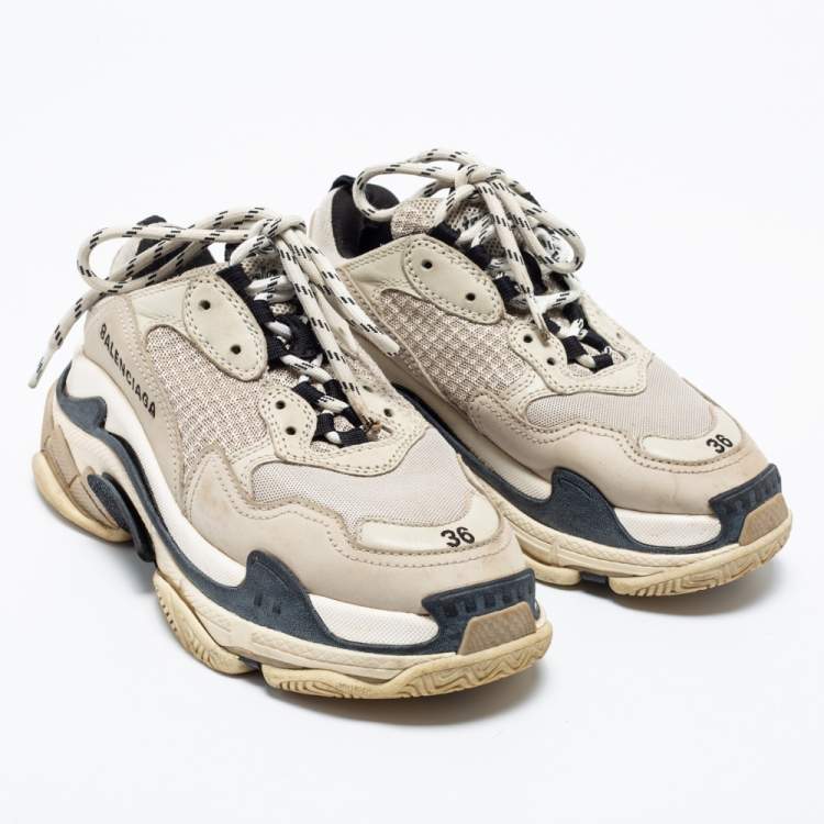 Pre Owned Balenciaga Light Grey/Black Leather And Mesh Triple S Sneakers Size 36
