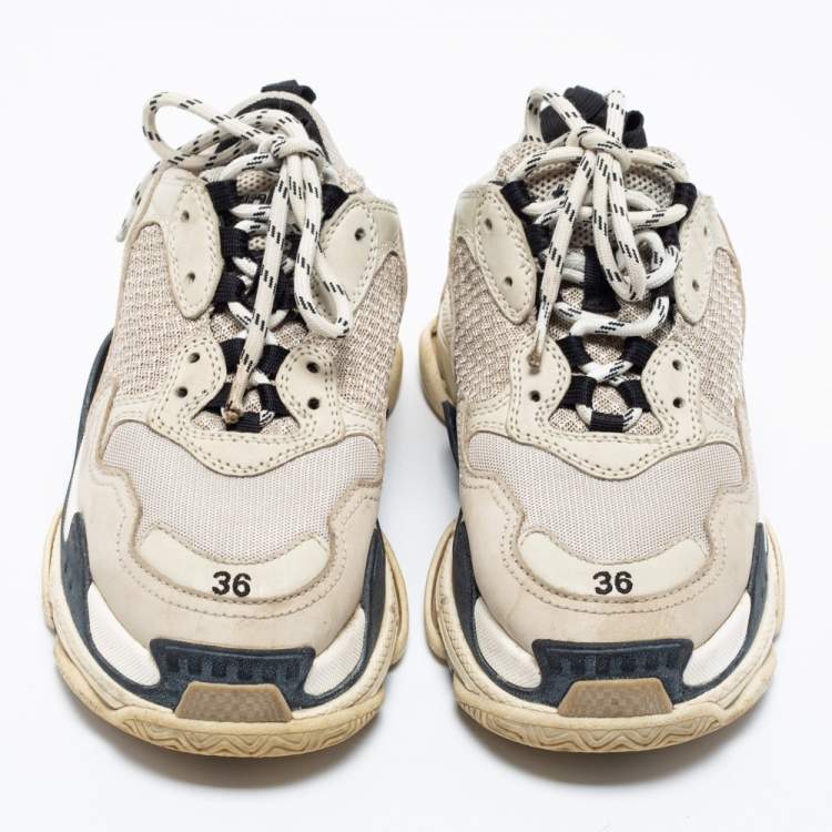 Pre Owned Balenciaga Light Grey/Black Leather And Mesh Triple S Sneakers Size 36