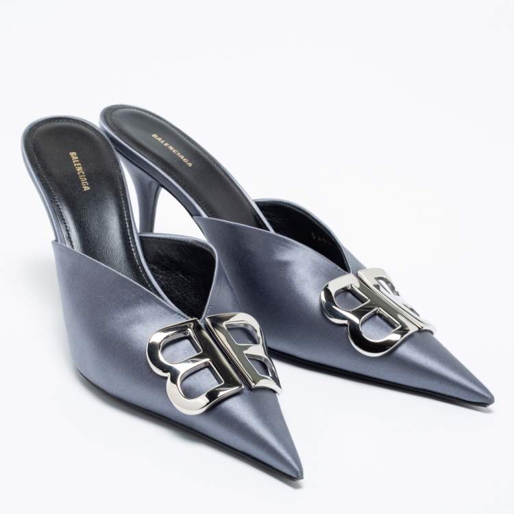 Pre Owned Balenciaga Grey Satin Knife Mule  Sandals Size 39