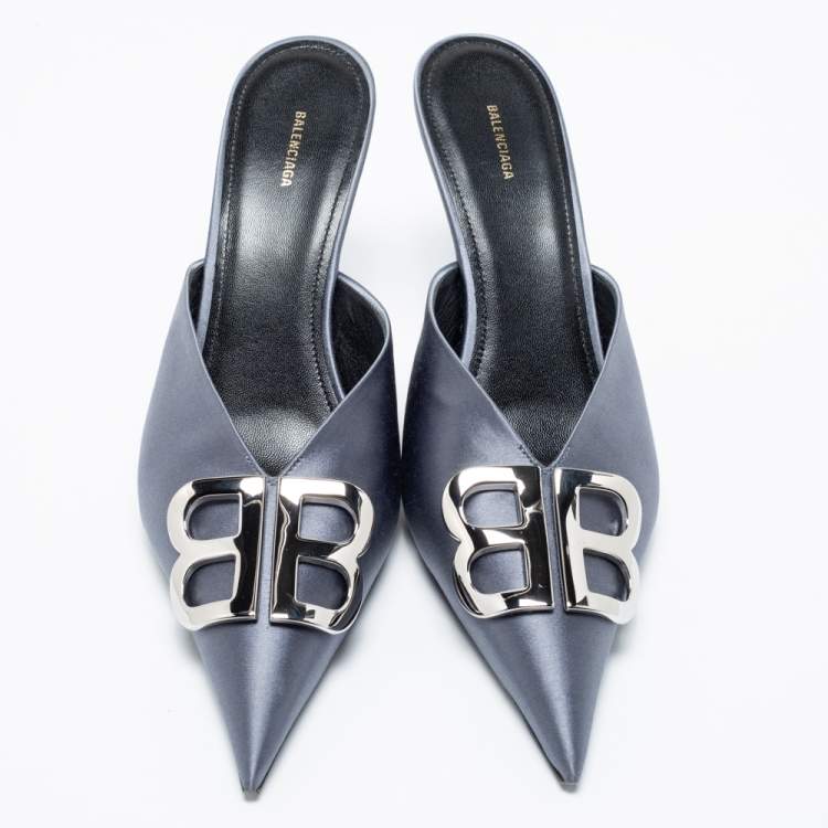 Pre Owned Balenciaga Grey Satin Knife Mule  Sandals Size 39
