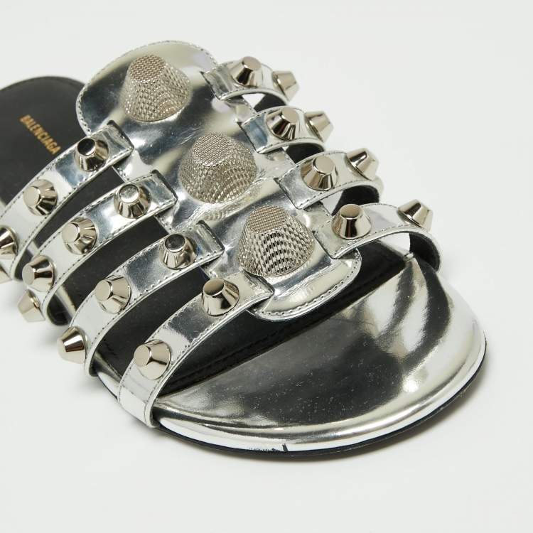 Pre Owned Balenciaga Silver Laminated Leather Arena Giant Slide Flat Sandals Size 38