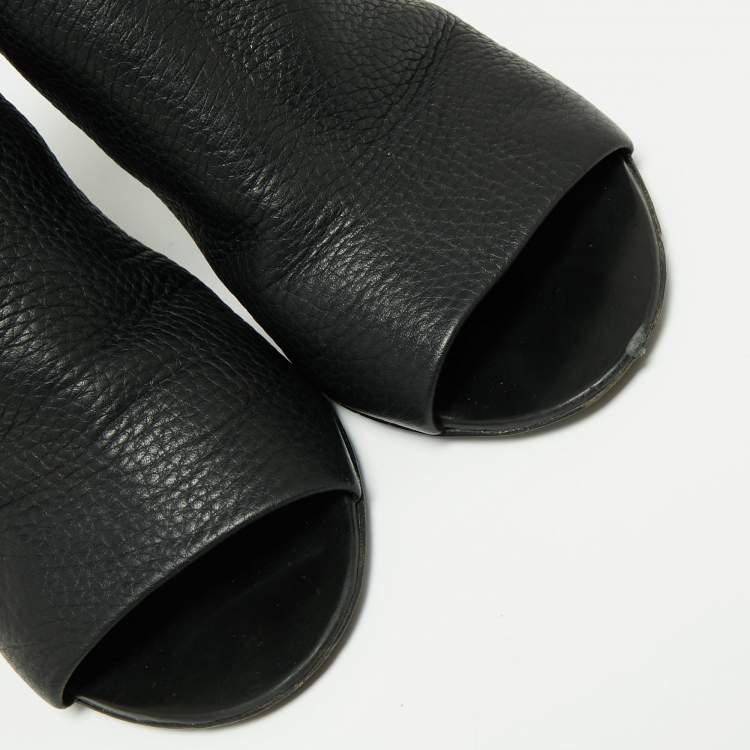Pre Owned Balenciaga Black Leather Open Toe Glove Slingback Sandals Size 39