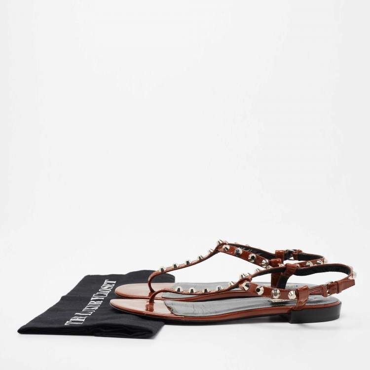 Pre Owned Balenciaga Brown Patent Leather Arena Studded Strappy Flat Thong Sandals Size 41