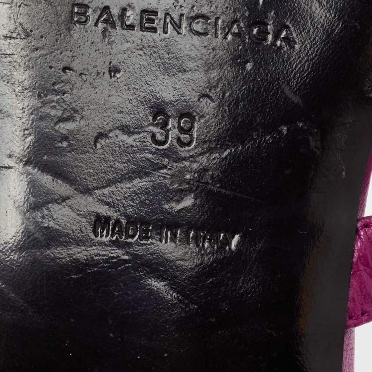 Pre Owned Balenciaga Magenta Leather Arena Flat Slides Size 39