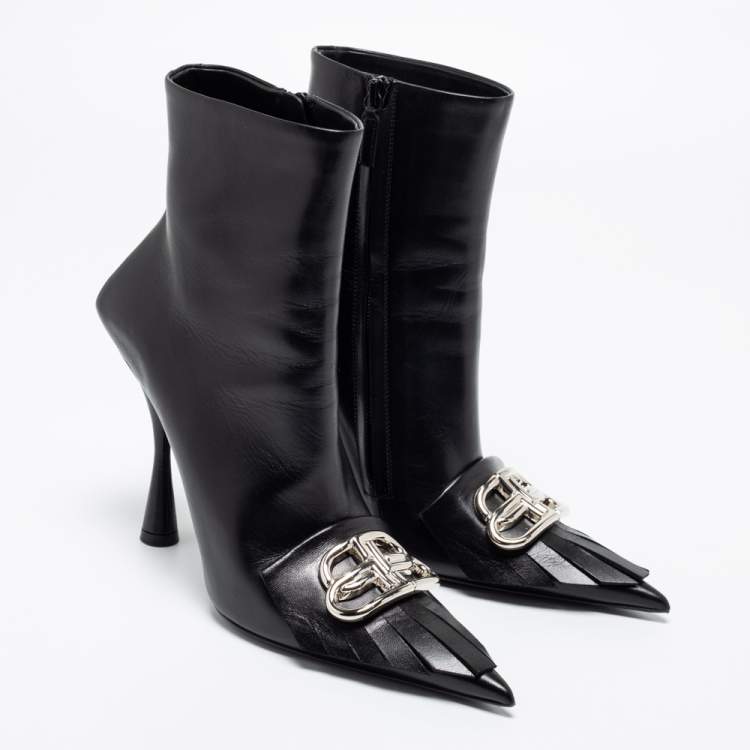 Pre Owned Balenciaga Black Leather BB Ankle Boots Size 38.5