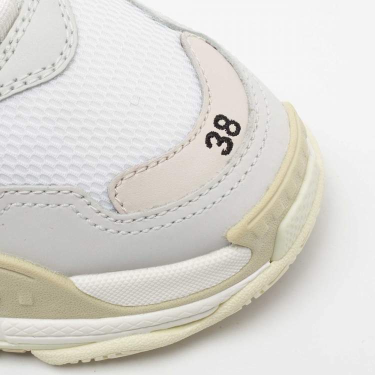 Pre Owned Balenciaga White/Grey Mesh and Leather Triple S Low-Top Sneakers Size 38