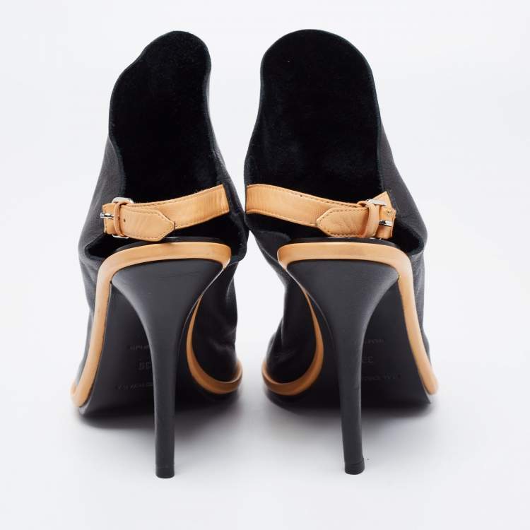 Pre Owned Balenciaga Black/Beige Leather Open-Toe Slingback Mules Size 39