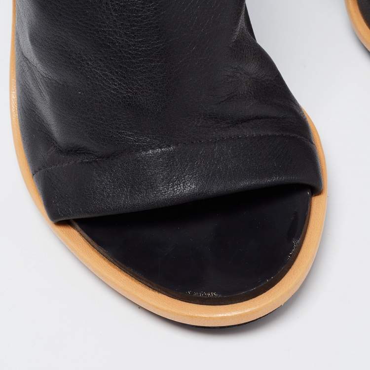 Pre Owned Balenciaga Black/Beige Leather Open-Toe Slingback Mules Size 39