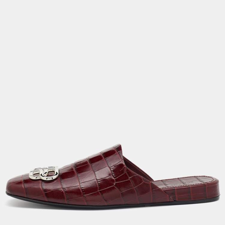 Pre Owned Balenciaga Burgundy Croc Embossed Leather Cosy BB Mule Size 39