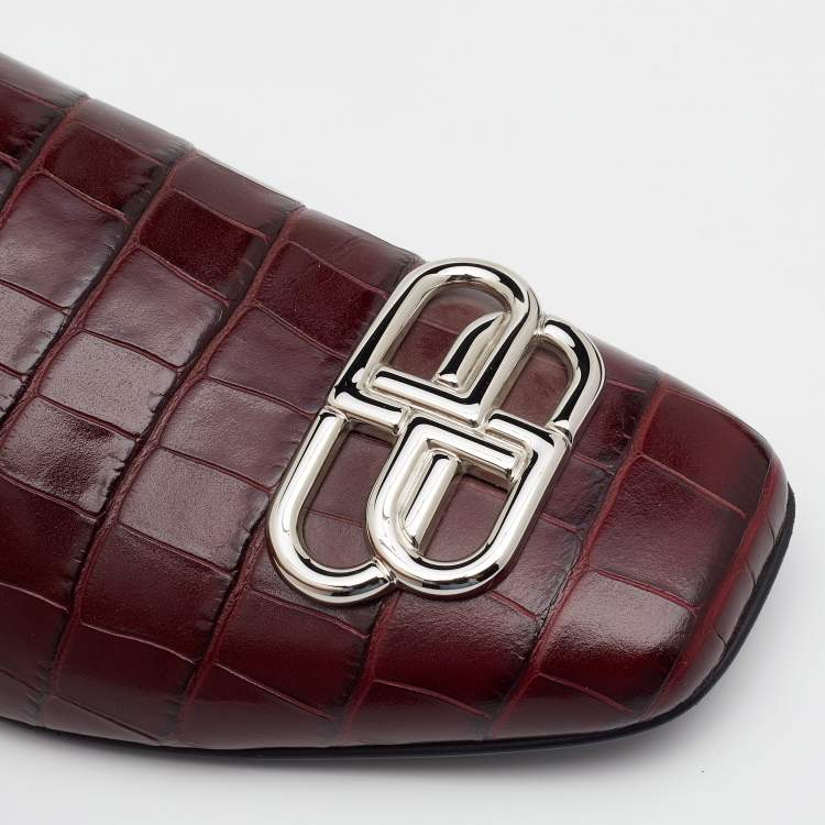 Pre Owned Balenciaga Burgundy Croc Embossed Leather Cosy BB Mule Size 39