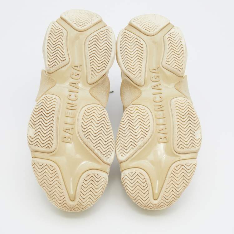 Pre Owned Balenciaga Off White/Cream Mesh And Leather Triple S Lace Up  Sneakers Size 39