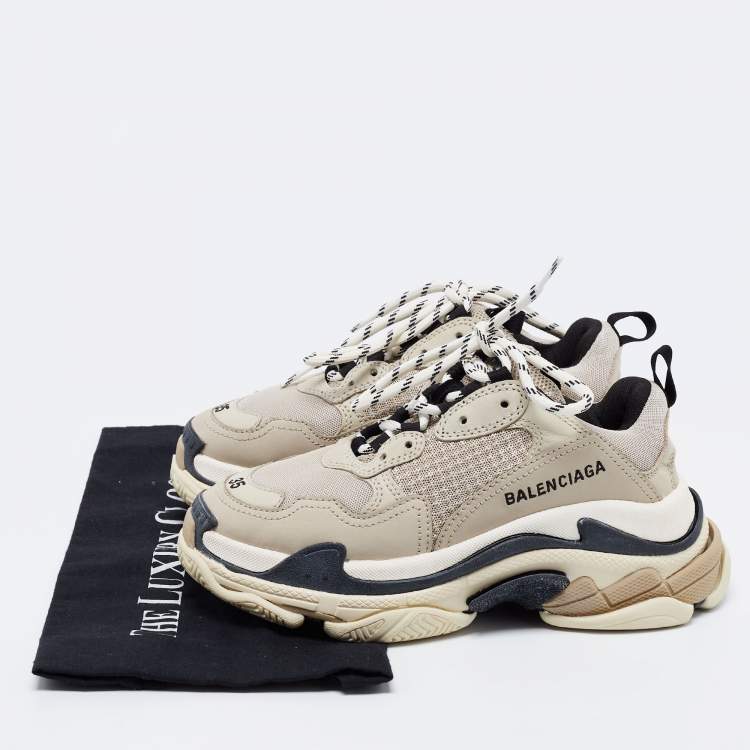 Pre Owned Balenciaga Grey Mesh and Leather Triple S Sneakers Size 35