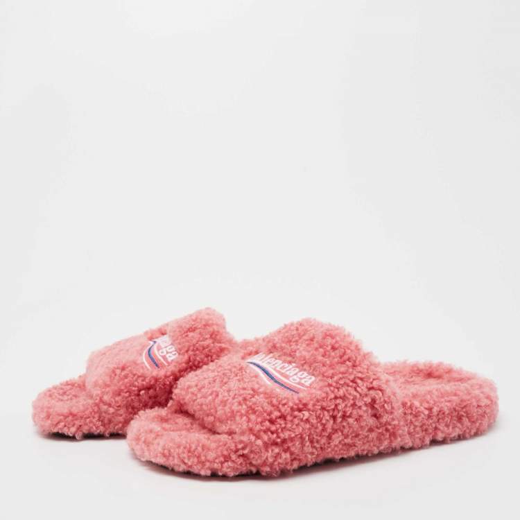 Pre Owned Balenciaga Pink Logo Shearling Flat Slides Size 39