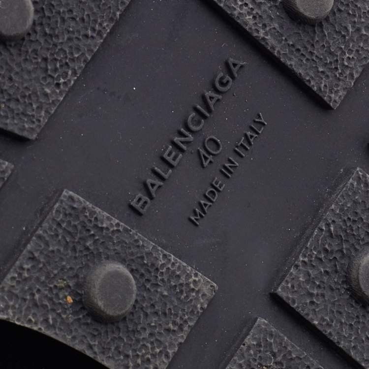 Pre Owned Balenciaga Black Leather and Knit Fabric Race Runner Sneakers Size 40