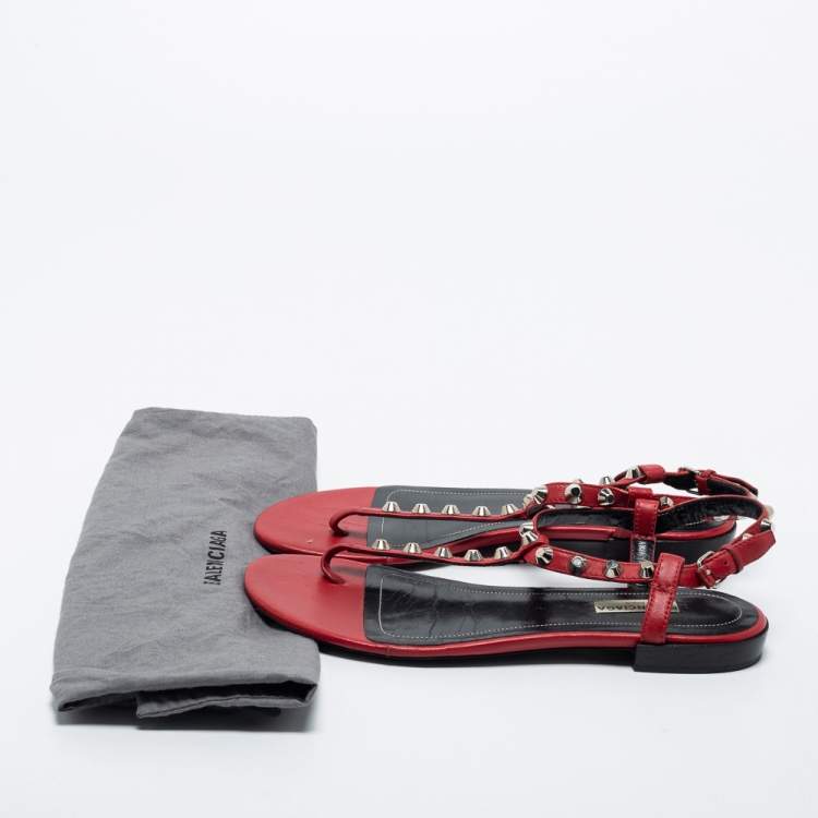 Pre Owned Balenciaga Red Leather Arena Thong Flat Sandals Size 39