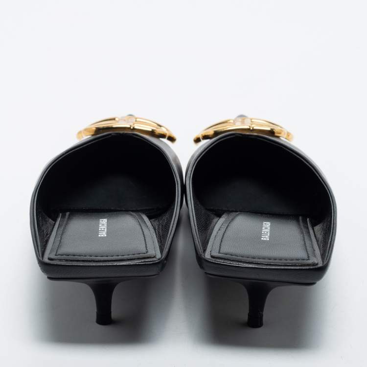 Pre Owned Balenciaga Black Leather Knife Sandals Size 37